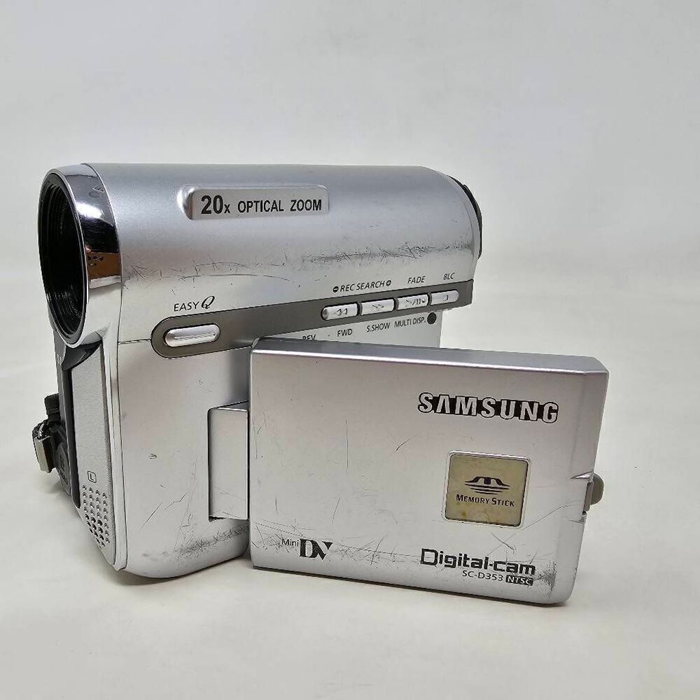 SAMSUNG SC-D353 MINI DV CAMCORDER 20X OPTICAL ZOOM NO BATTERY UNTESTED FOR PARTS